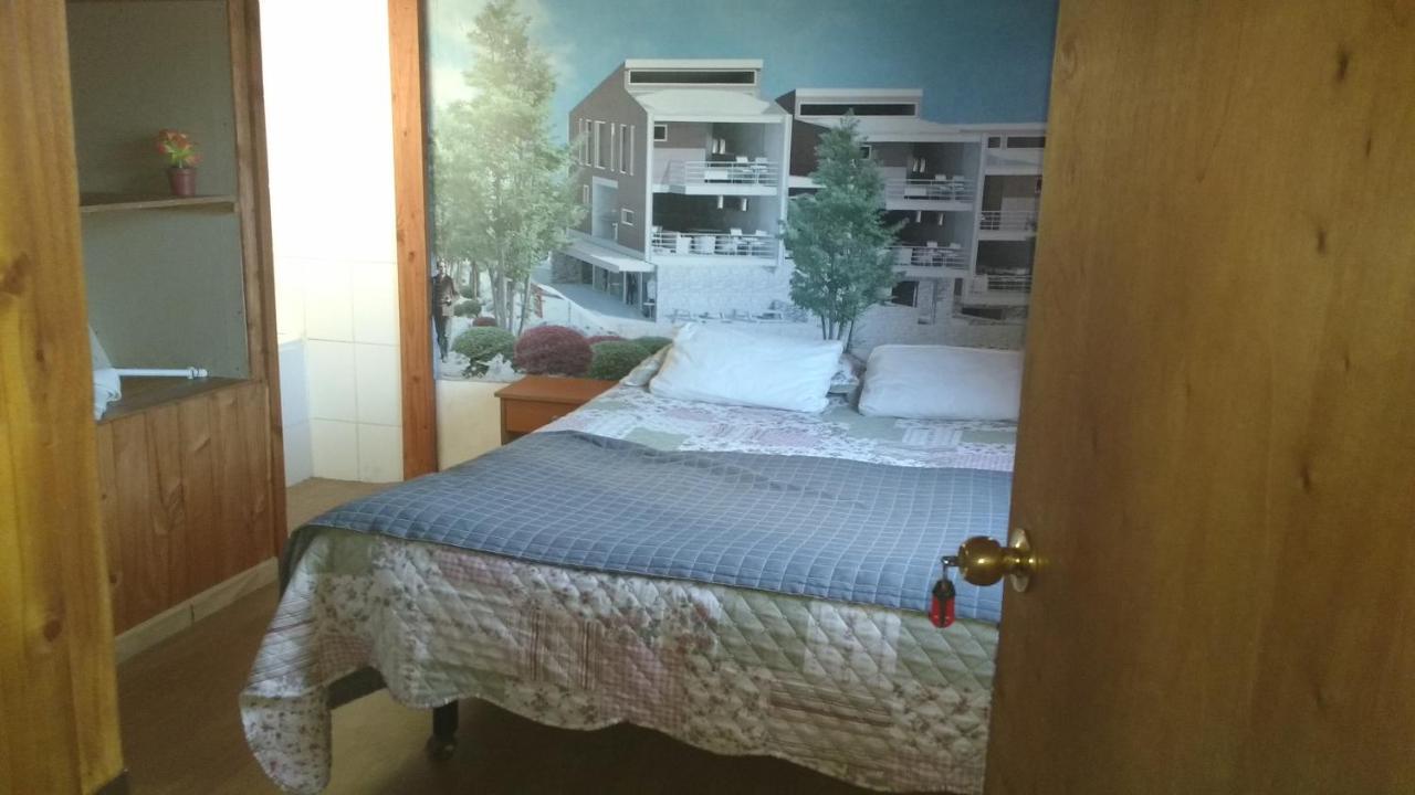 Hostal Maitahue Pucon Bagian luar foto